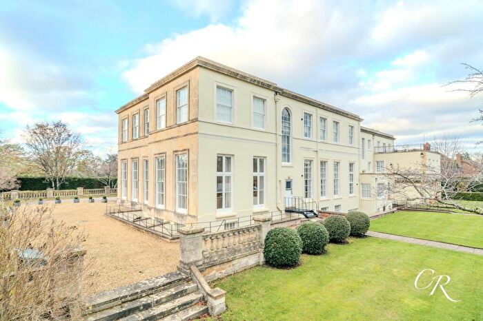 1 Bedroom Apartment For Sale In Hatherley Court Road, Cheltenham, GL51