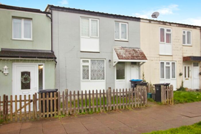 4 Bedroom Terraced House For Sale In Milwards, Harlow, CM19