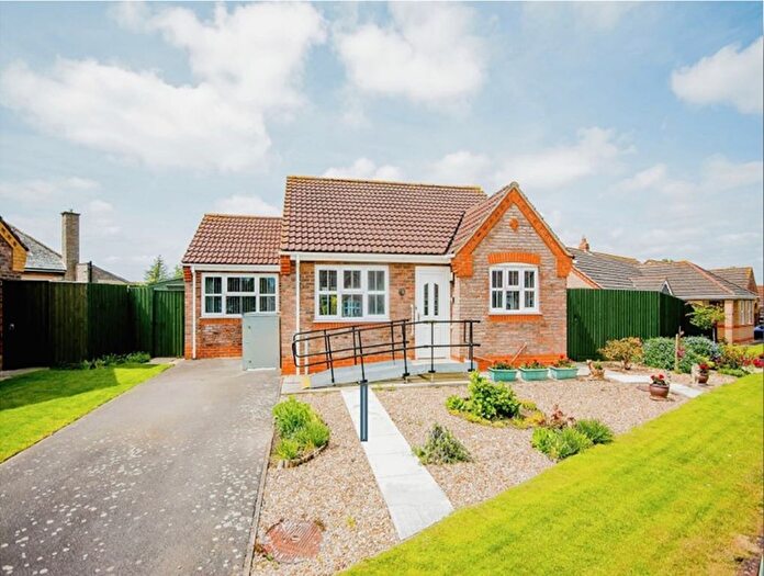 2 Bedroom Detached Bungalow For Sale In Mill Close, Wainfleet, Skegness, PE24
