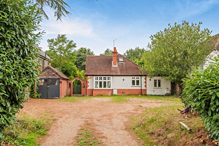 3 Bedroom Detached House For Sale In Locks Ride, Ascot, Berkshire, SL5
