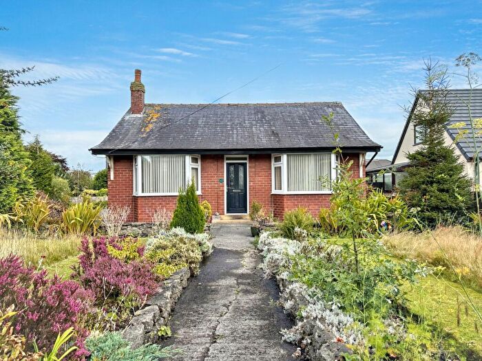 2 Bedroom Detached Bungalow For Sale In Lancaster Road, Preston, PR3
