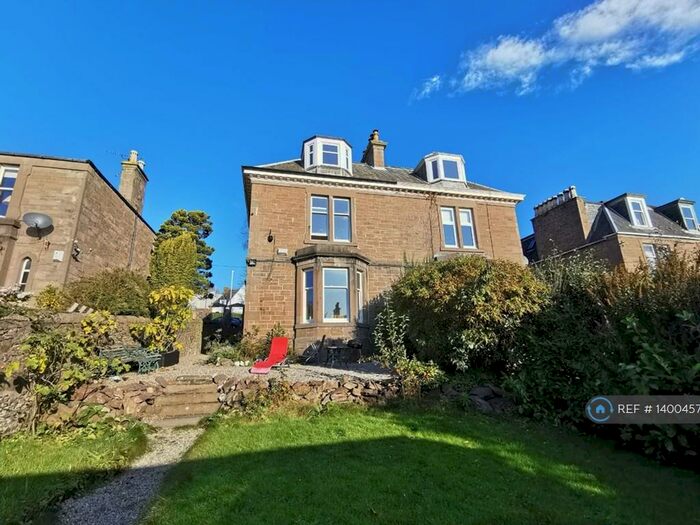 5 Bedroom Semi-Detached House To Rent In Adelaide Place, Dundee, DD3