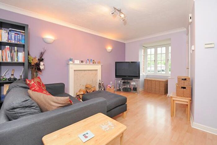 2 Bedroom Terraced House To Rent In Didcot, Oxfordshire, OX11