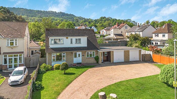 3 Bedroom Detached House For Sale In Southern Road, Leckhampton, Cheltenham, Gloucestershire, GL53