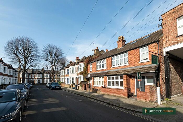 4 Bedroom Semi-Detached House To Rent In Cranbrook Road, Chiswick, W4