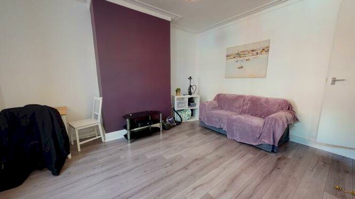 2 Bedroom Terraced House To Rent In Harold Place, Hyde Park, Leeds, LS6