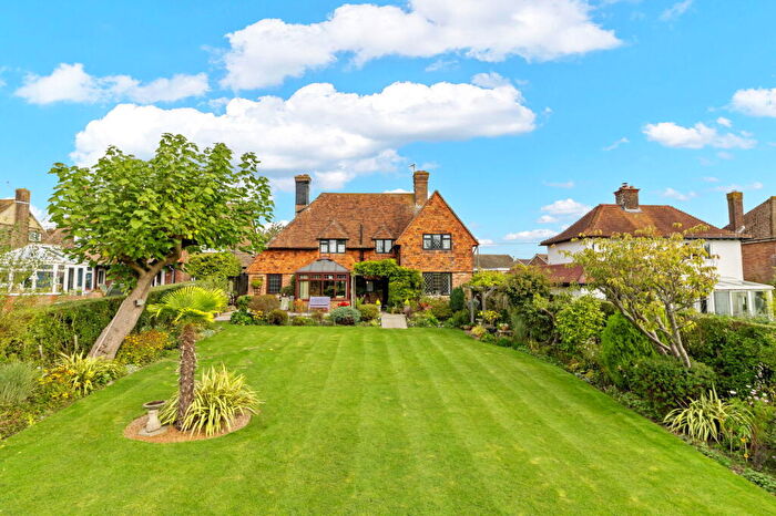 4 Bedroom Detached House For Sale In Rattle Road, Westham, Pevensey, East Sussex, BN24