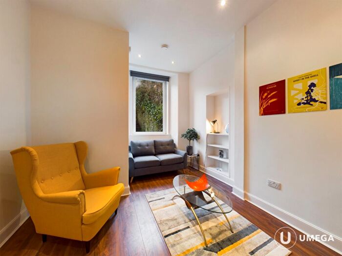 1 Bedroom Apartment To Rent In Broughton Road, Warriston, Edinburgh, EH7