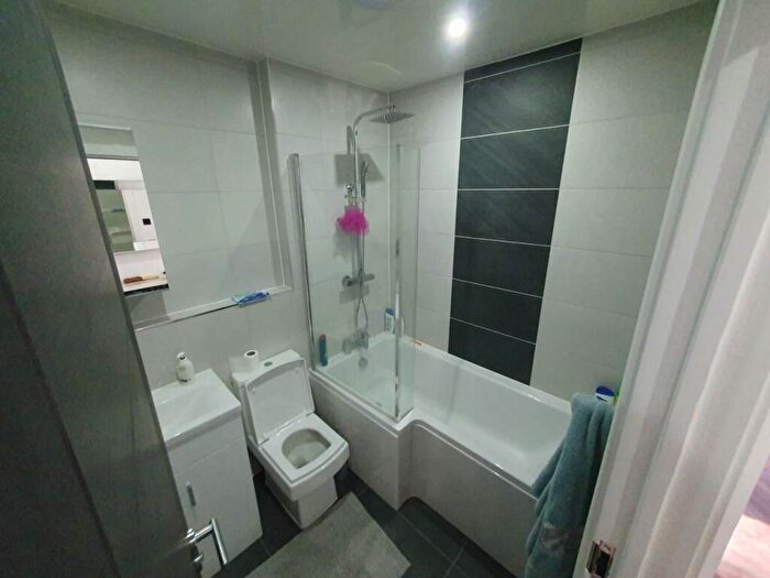 1 Bedroom Flat To Rent In Arbour Edge, King George V Drive East, Heath, CF14