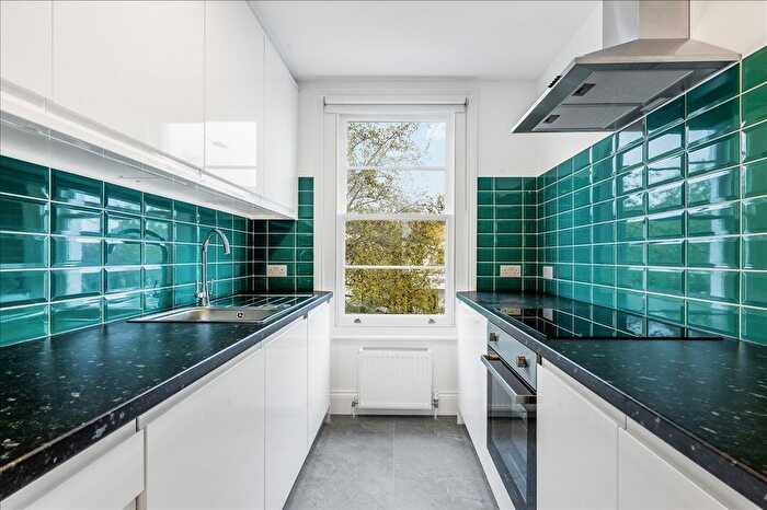 1 Bedroom Flat To Rent In Goldhawk Road, London, W12