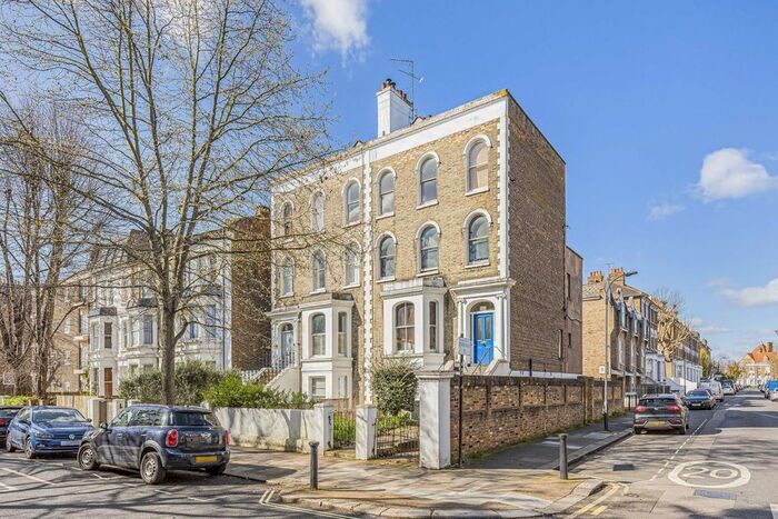 1 Bedroom Flat To Rent In Hammersmith Grove, London, W6