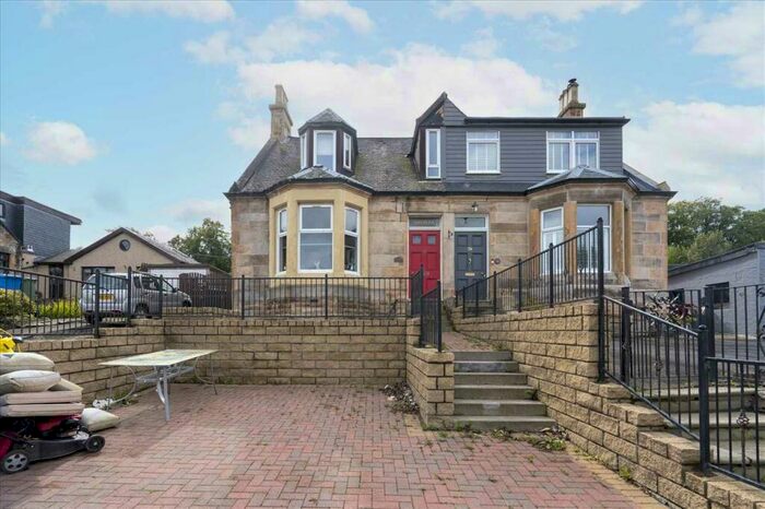 2 Bedroom Apartment To Rent In Redding Road, FK2