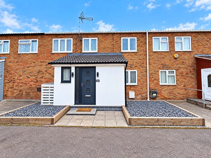 3 Bedroom Terraced House For Sale In Brundish, Basildon, Essex, SS13