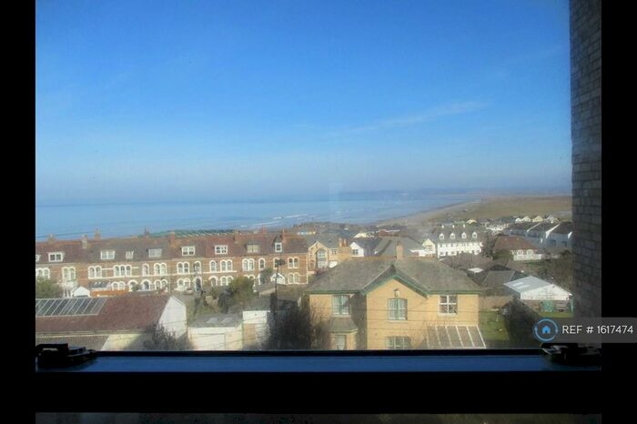 1 Bedroom Flat To Rent In Cleveland Terrace, Bideford, EX39