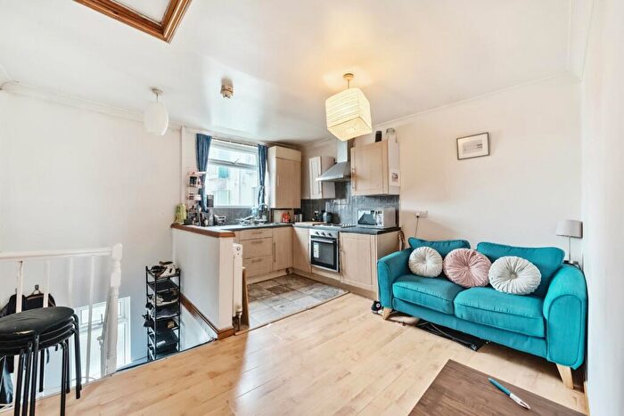 1 Bedroom Apartment To Rent In Deptford High Street, London, SE8