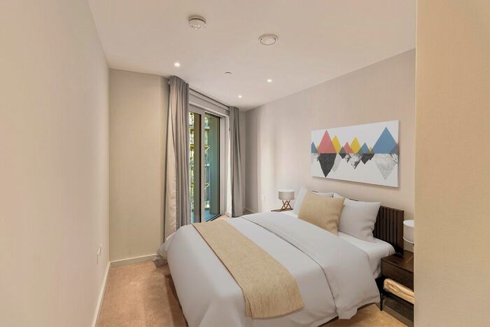 1 Bedroom Apartment To Rent In Nine Elms Lane, London, SW11