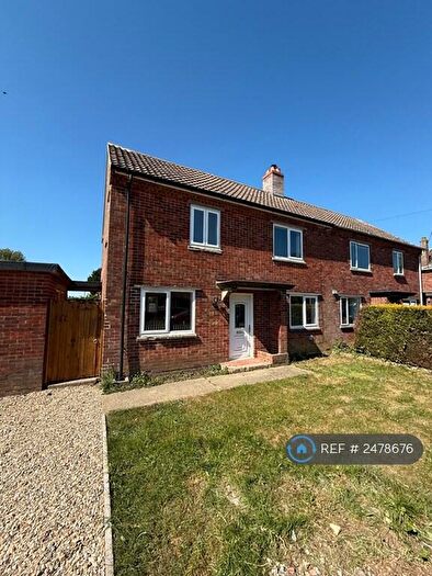 3 Bedroom Semi-Detached House To Rent In South Road, Watton, Thetford, IP25