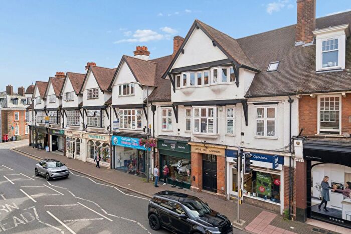 2 Bedroom Flat For Sale In Packhorse Road, Orche Hill Chambers, SL9