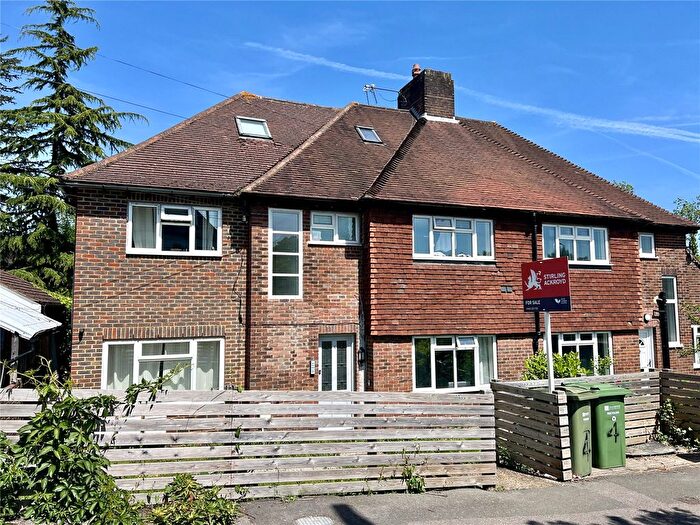 2 Bedroom Flat For Sale In Woodbridge Hill, Guildford, Surrey, GU2