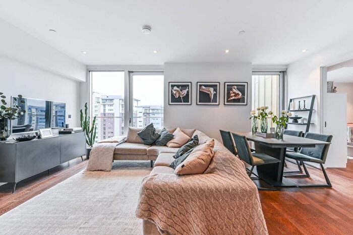 2 Bedroom Flat To Rent In Aurora Gardens, Battersea Power Station, London, SW11