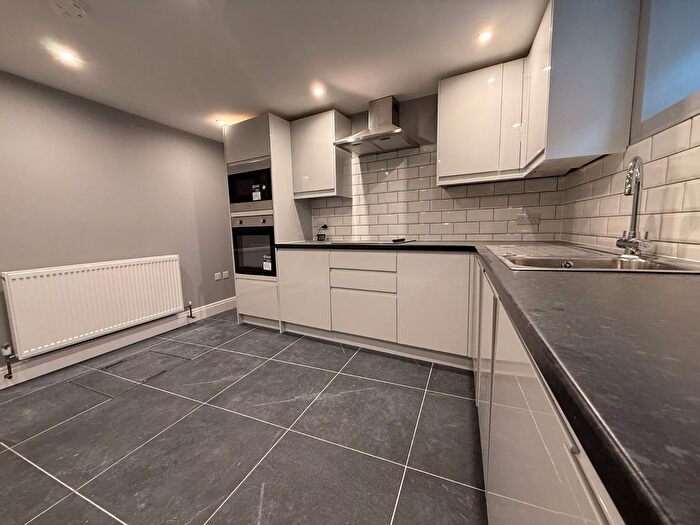 2 Bedroom Terraced House To Rent In Autumn Terrace, Leeds, West Yorkshire, LS6