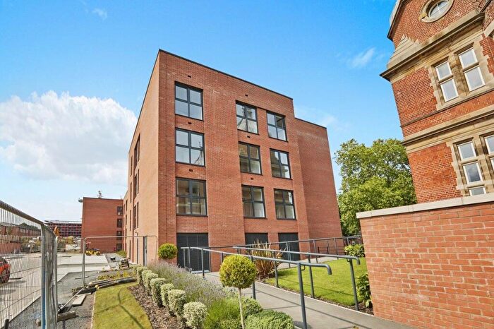 1 Bedroom Apartment To Rent In Dalton House, DE1