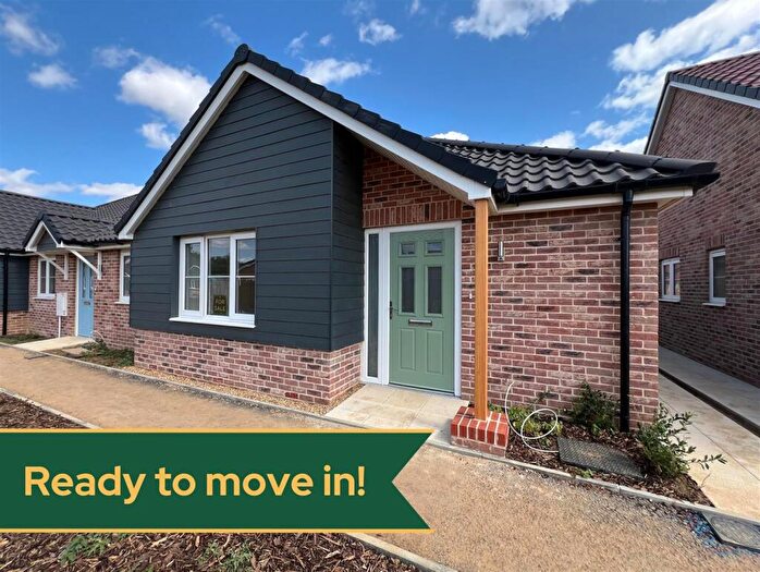 2 Bedroom Semi-Detached Bungalow For Sale In Plot, Park Gate Corner, Little Clacton, CO16