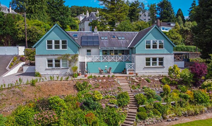 5 Bedroom Detached House For Sale In Gwydyr, Crieff, PH7