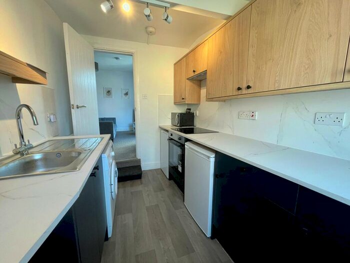 2 Bedroom Terraced House To Rent In A Cross Street, Lincoln, LN5