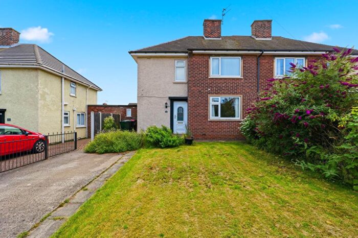 3 Bedroom Semi-Detached House For Sale In Hill Top Lane, Rotherham, S61