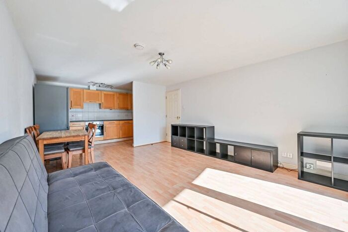 1 Bedroom Flat To Rent In Glaisher Street, Deptford, London, SE8
