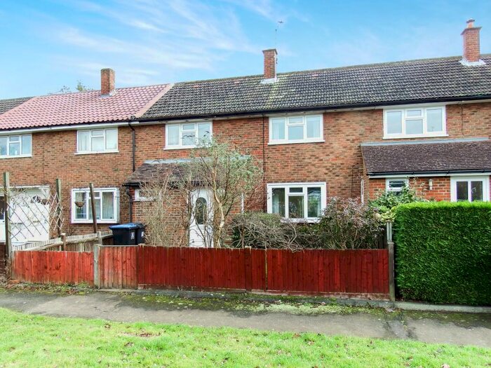 3 Bedroom Terraced House To Rent In Hawthorn Road, Hook Heath, Woking, GU22