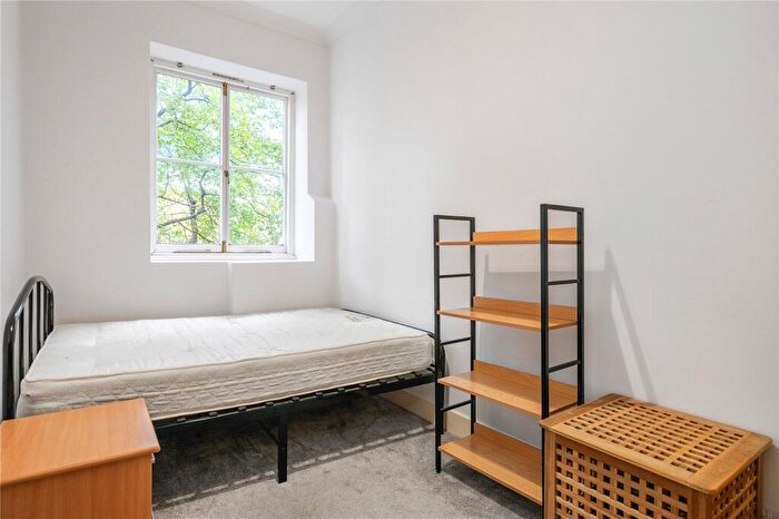 2 Bedroom Apartment To Rent In St. John Street, London, EC1V