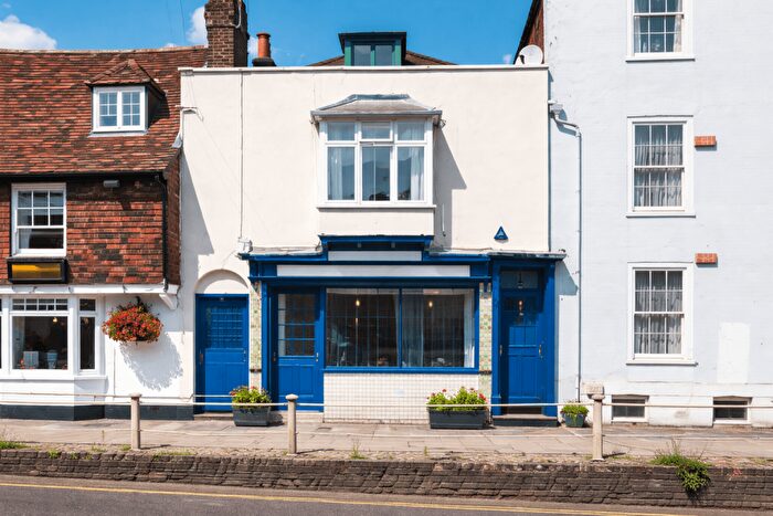 2 Bedroom Maisonette For Sale In Wincheap, Canterbury, CT1