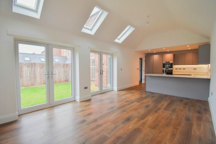 5 Bedroom Detached House For Sale In Myring Close, New Packington, Ashby-De-La-Zouch, LE65