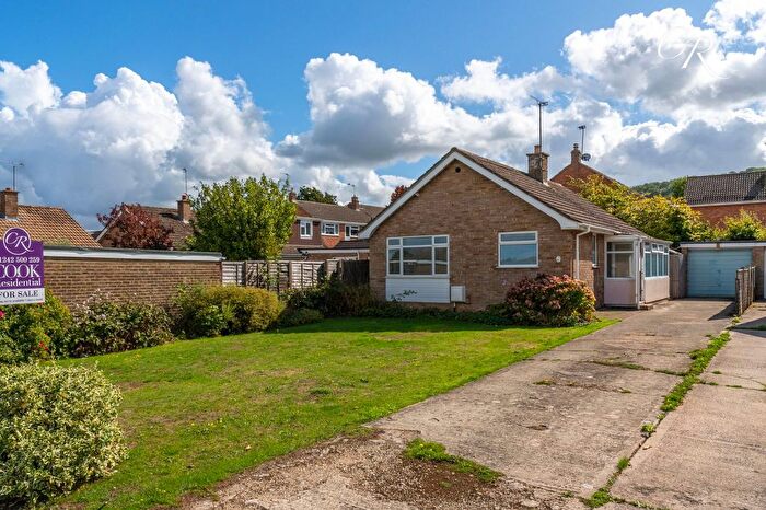 2 Bedroom Detached House For Sale In Lawn Crescent, Shurdington, GL51