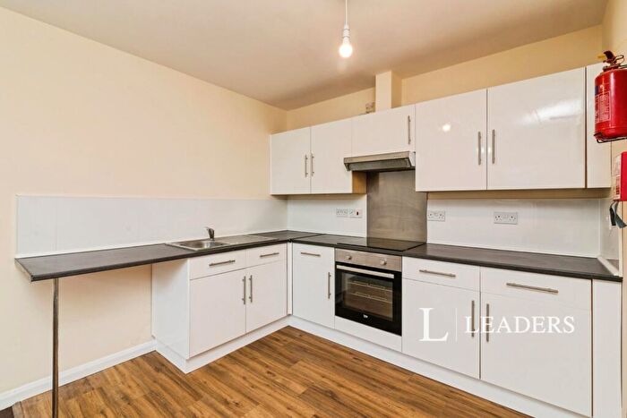 3 Bedroom Flat To Rent In High Street, Gorleston, Great Yarmouth, NR31