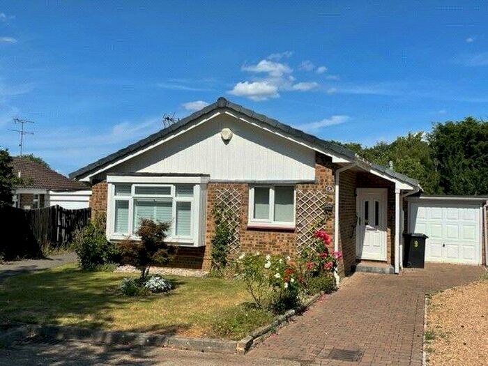 2 Bedroom Bungalow To Rent In Tenacre, Woking, GU21