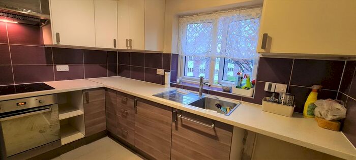 1 Bedroom Flat To Rent In St Mary's Avenue, Norwood Green UB2