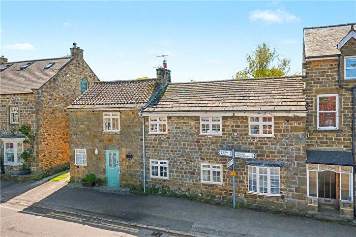 4 Bedroom Terraced House For Sale In Main Street, Kirkby Malzeard, Ripon, North Yorkshire, HG4
