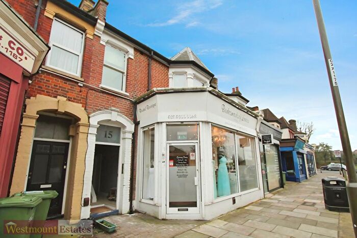 1 Bedroom Flat To Rent In Well Hall Parade, Eltham, SE9