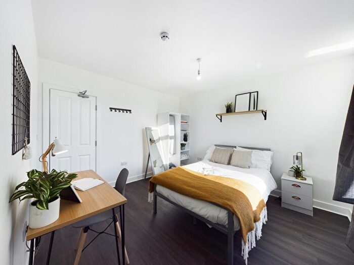 6 Bedroom House To Rent In Ripon Street, LN5