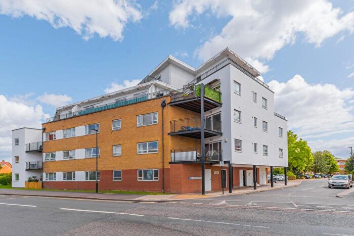 1 Bedroom Flat For Sale In Butterfly Court, East Ham, London, E6