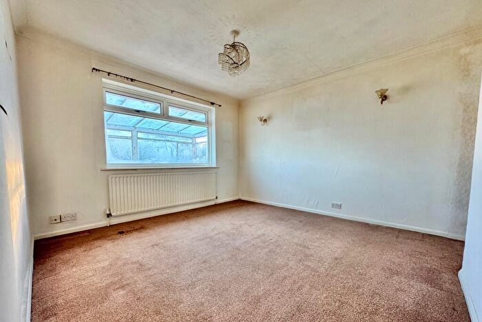 2 Bedroom Bungalow For Sale In Manwell Road, Swanage, BH19