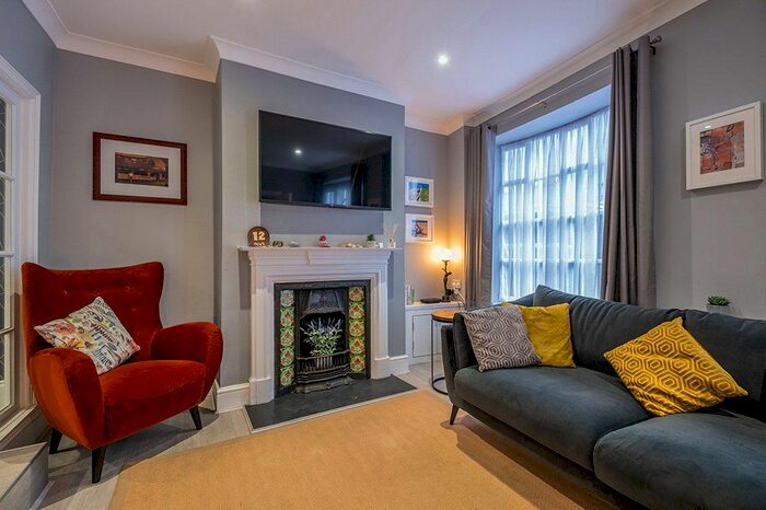 3 Bedroom Terraced House To Rent In Little Western Street, Hove, East Sussex, BN3