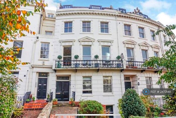 1 Bedroom Flat To Rent In Montpelier Crescent, Brighton, BN1