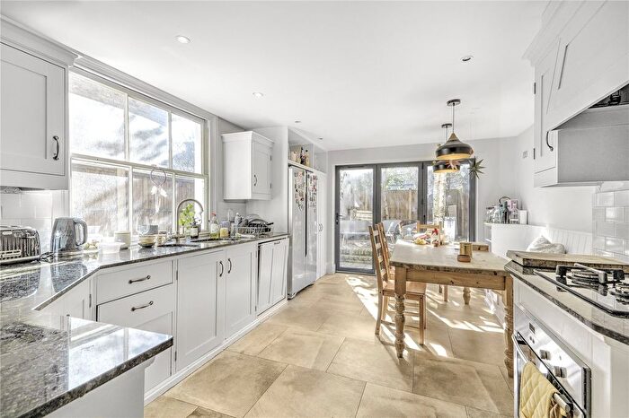 4 Bedroom Terraced House To Rent In Narbonne Avenue, London, SW4