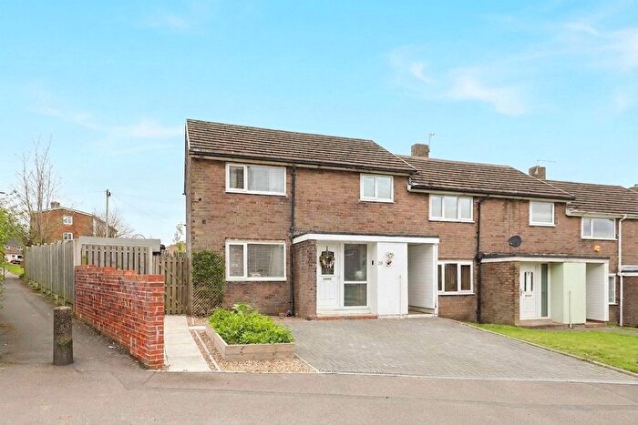 4 Bedroom End Terrace House For Sale In Raeburn Road, Sheffield, S14