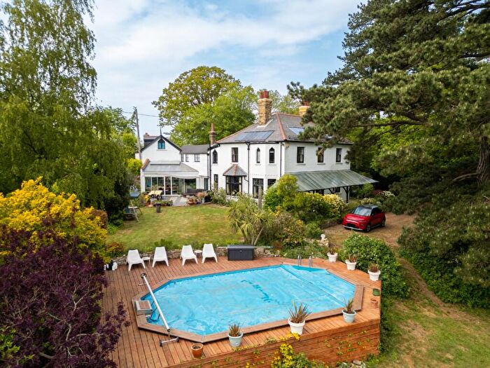 5 Bedroom Detached House For Sale In Pear Tree Lane, Shorne, Gravesend, Kent, DA12
