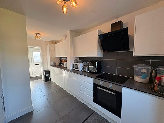 3 Bedroom Property To Rent In Broughton Place, Northampton, NN3